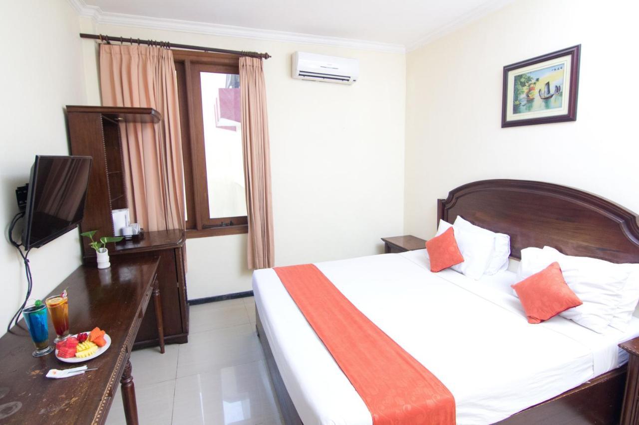 Hotel Montana Malang Ngoại thất bức ảnh