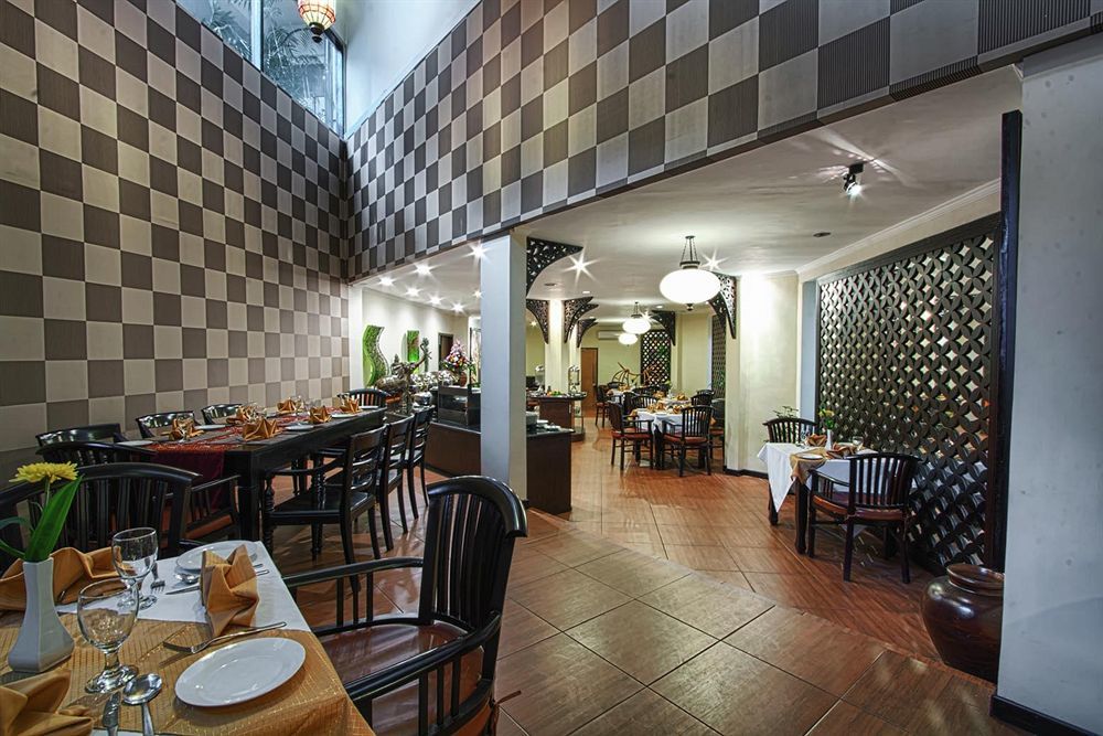 Hotel Montana Malang Ngoại thất bức ảnh